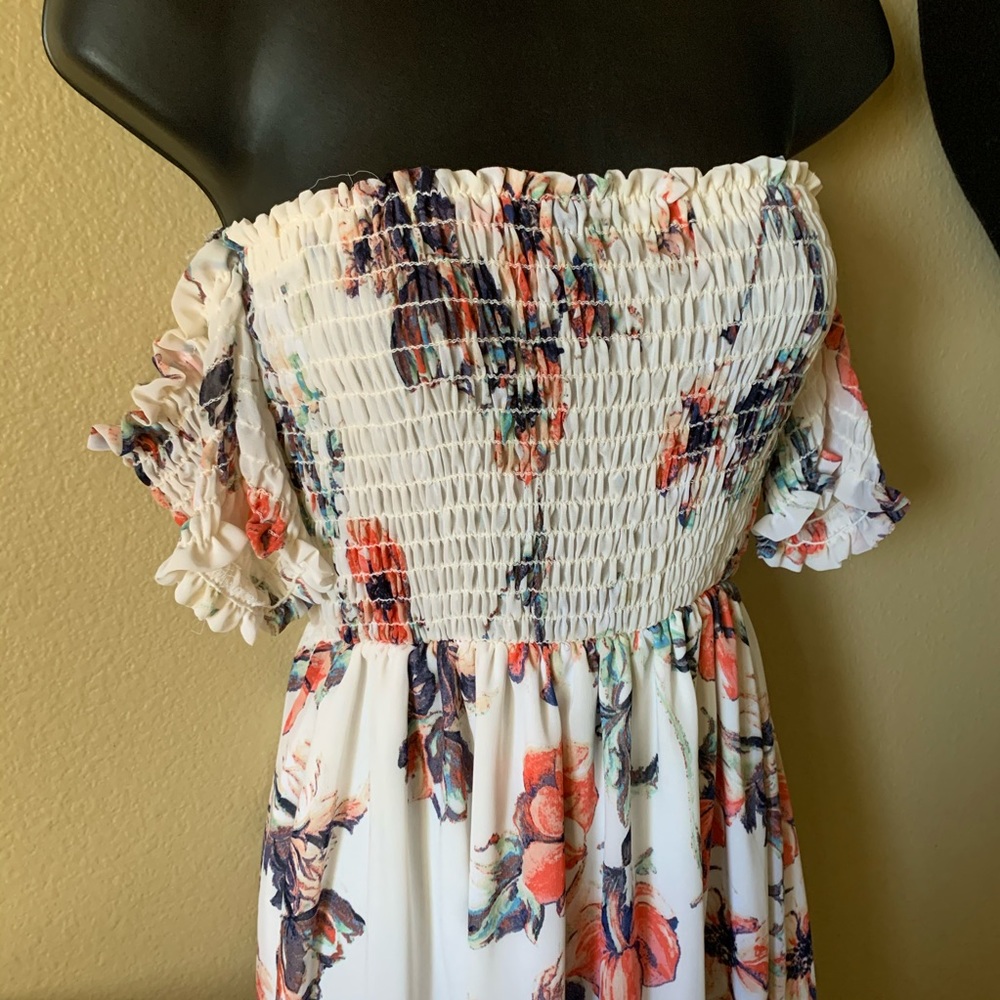 LAVENDER FIELD Floral Smocked off Shoulder Maxi - Picture 3 of 7